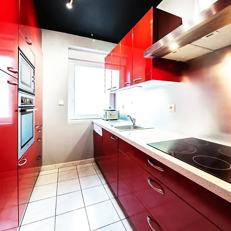 La Coquette ! Maison Au Coeur De Avec Veranda Barbecue Garage Baby-foot Et Barre De Son Holiday home